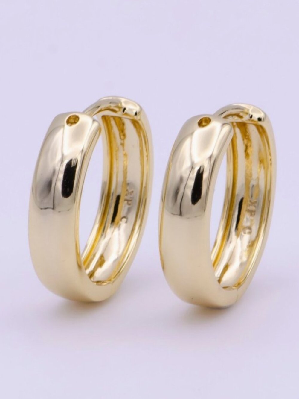 22mm Minimalist Gold Huggie Hoop Earrings